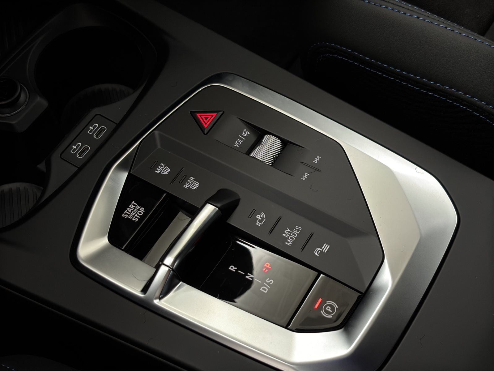 Fahrzeugabbildung BMW 120 [M Sport Pro, Navi, 19 LMR, RFK, SHZ, LED]