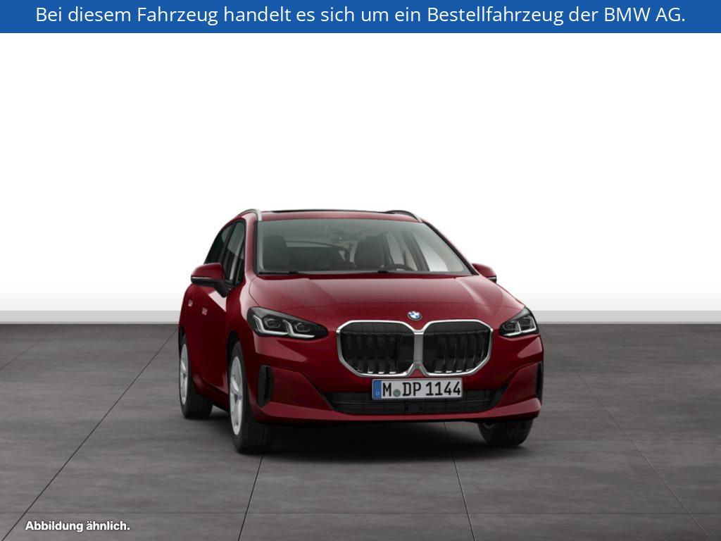 Fahrzeugabbildung BMW 220i Active Tourer