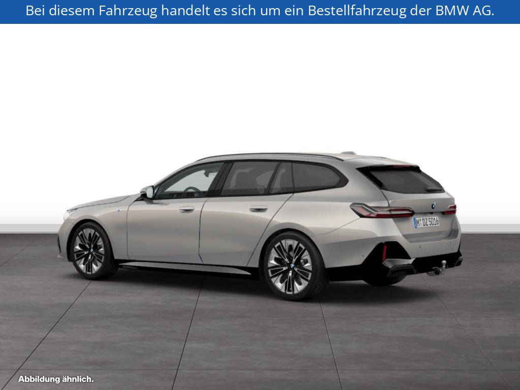 Fahrzeugabbildung BMW 520i Touring