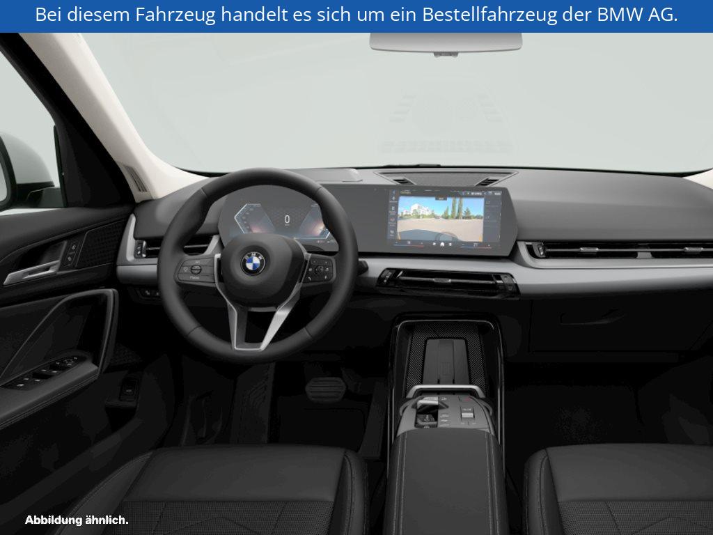 Fahrzeugabbildung BMW X1 sDrive20i