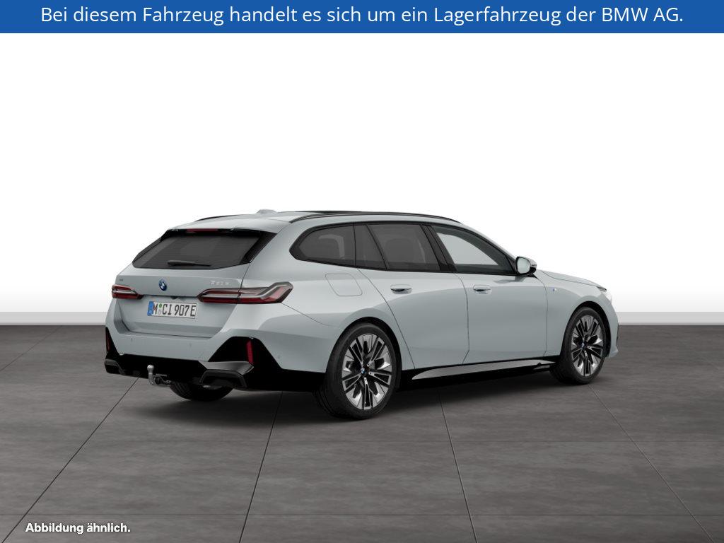 Fahrzeugabbildung BMW 550e xDrive Touring