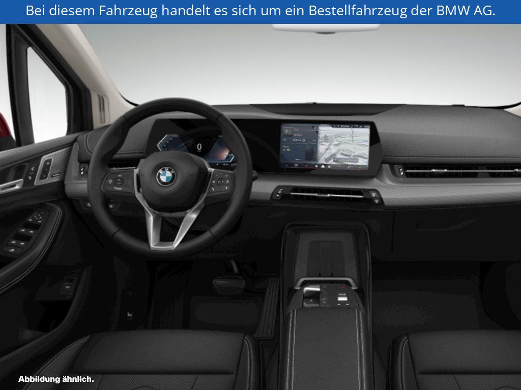 Fahrzeugabbildung BMW 220i Active Tourer