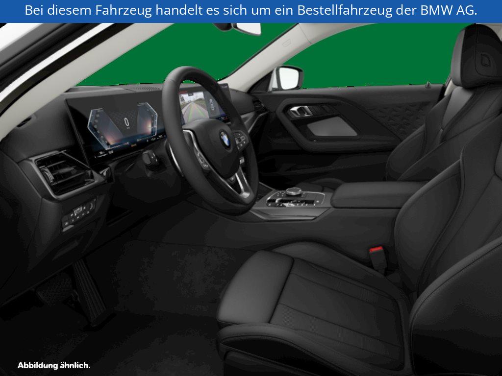 Fahrzeugabbildung BMW 218i Coupé