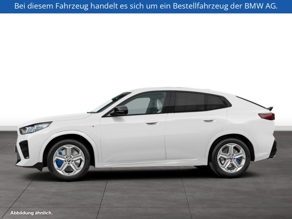 Fahrzeugabbildung BMW X2 M35i xDrive