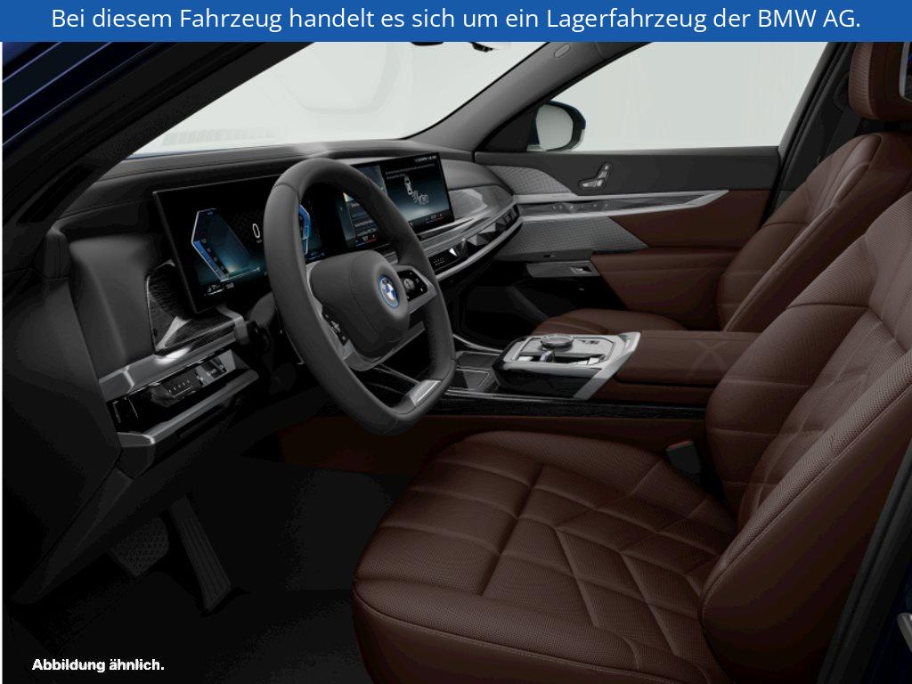 Fahrzeugabbildung BMW 750e xDrive Limousine