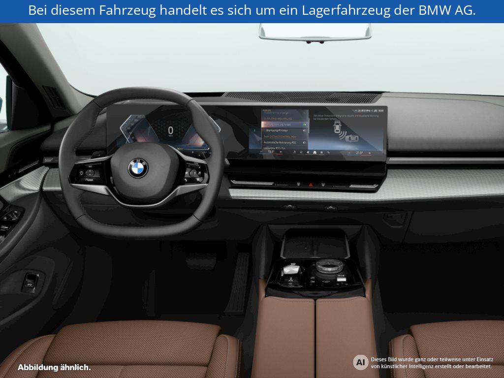 Fahrzeugabbildung BMW 540d xDrive Limousine