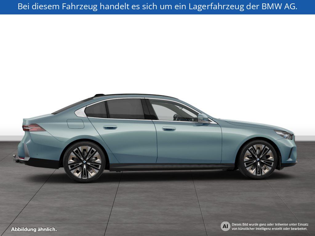 Fahrzeugabbildung BMW 540d xDrive Limousine