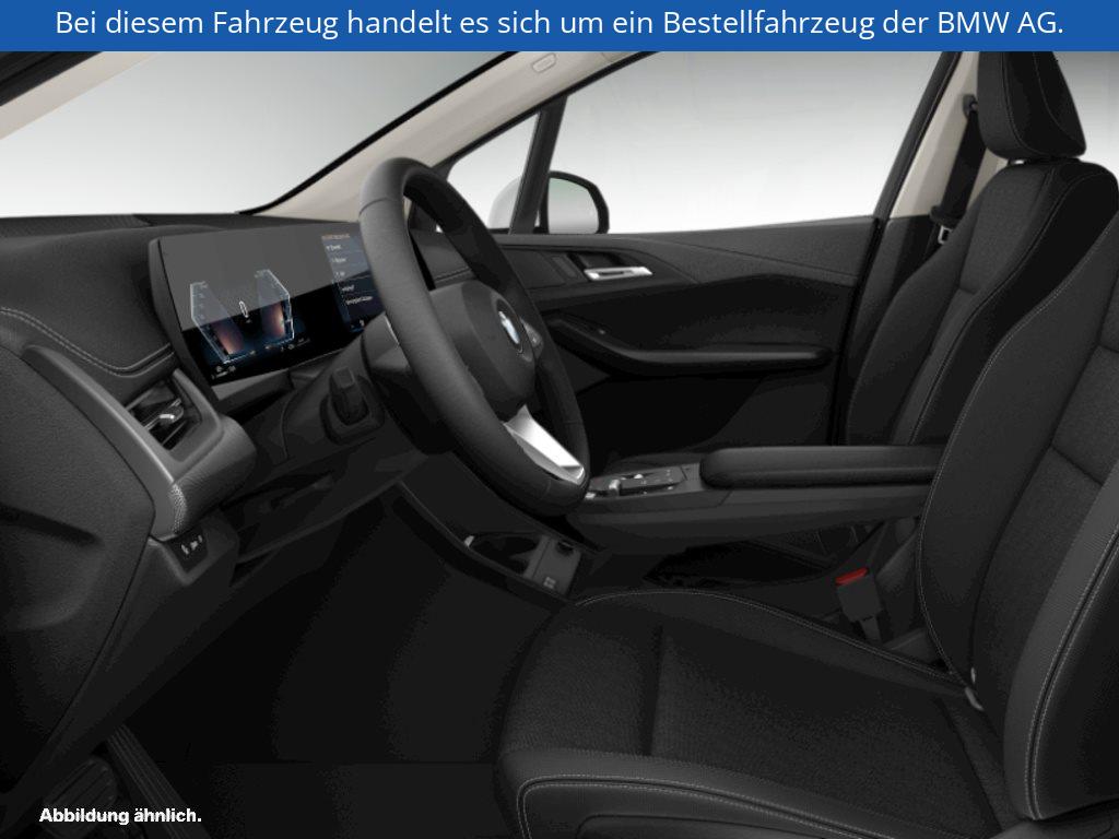 Fahrzeugabbildung BMW 220i Active Tourer
