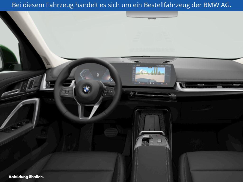 Fahrzeugabbildung BMW X1 xDrive23i