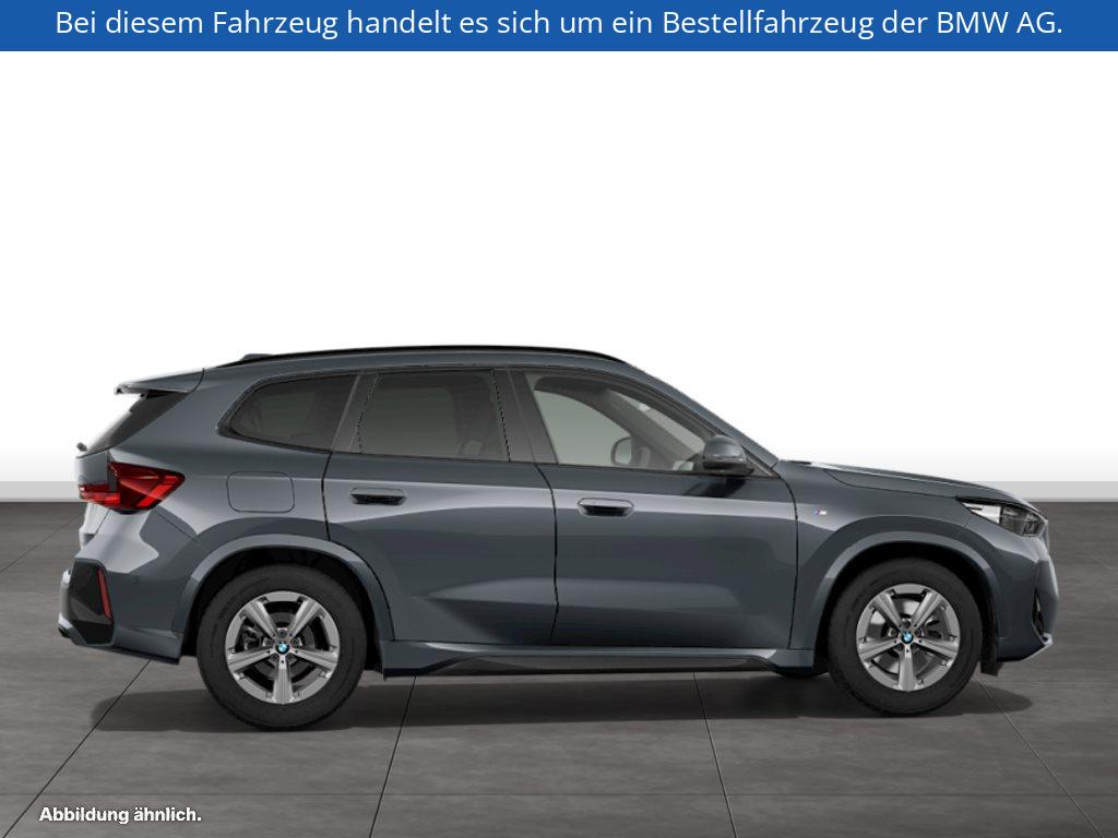 Fahrzeugabbildung BMW X1 xDrive23i