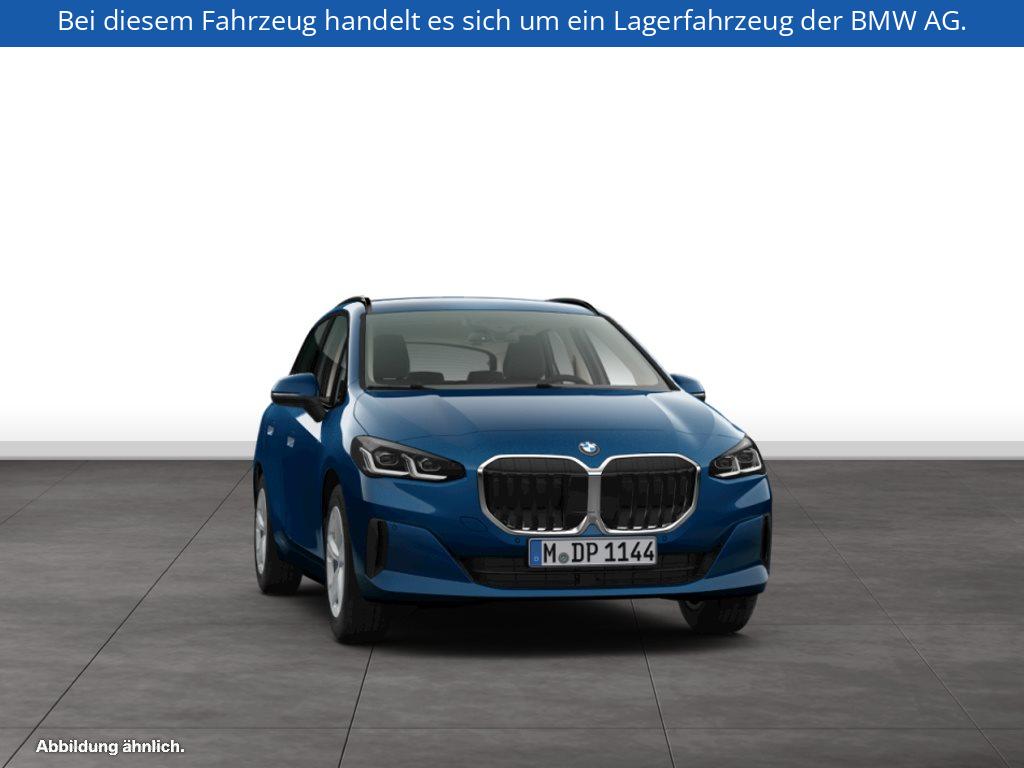 Fahrzeugabbildung BMW 220i Active Tourer