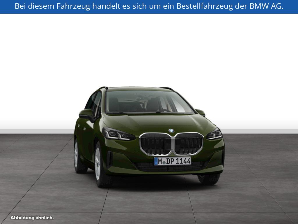 Fahrzeugabbildung BMW 220i Active Tourer