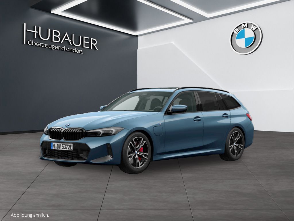 BMW 330e Touring