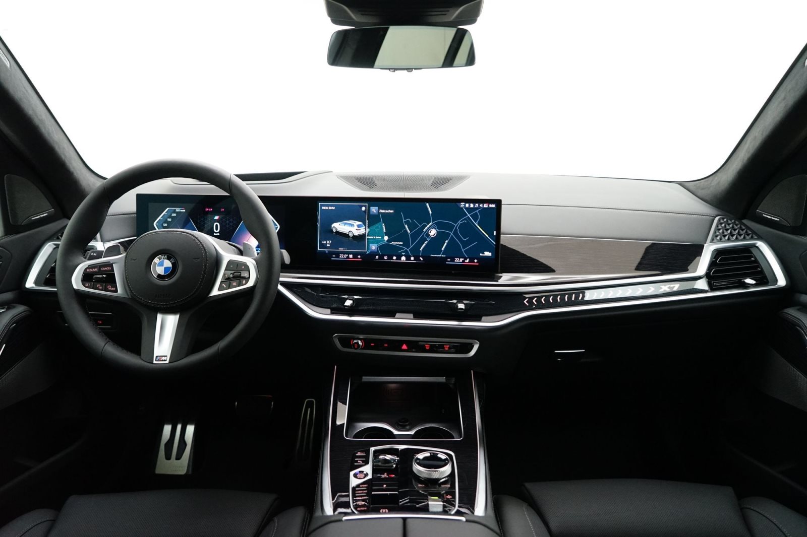 Fahrzeugabbildung BMW X7 xDrive40d [M Sport, HUD, AHK, ACC, GSD, 23 LMR]