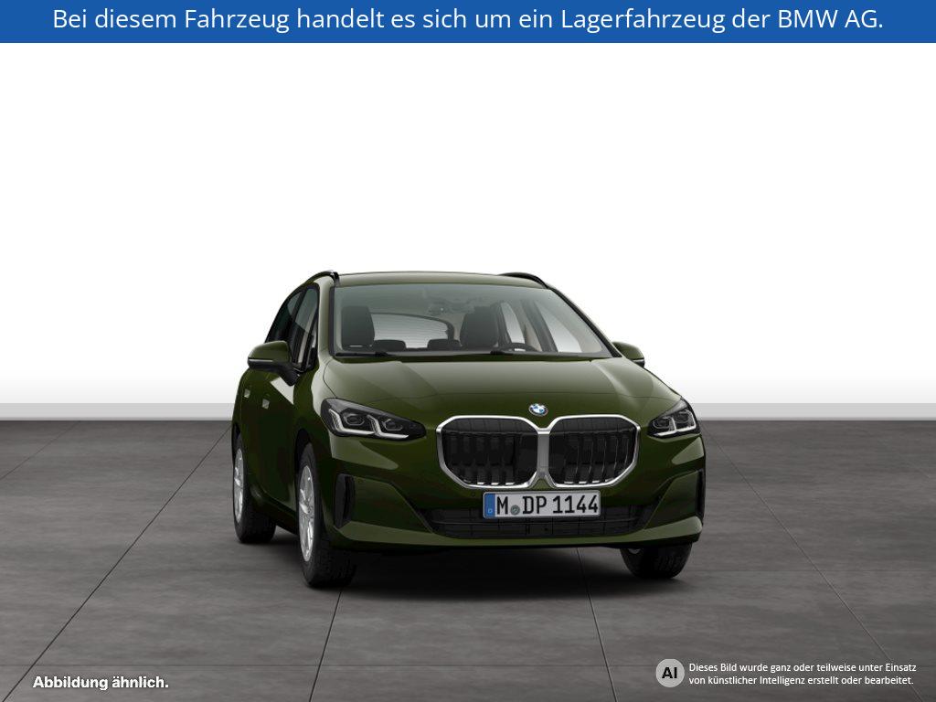 Fahrzeugabbildung BMW 220i Active Tourer