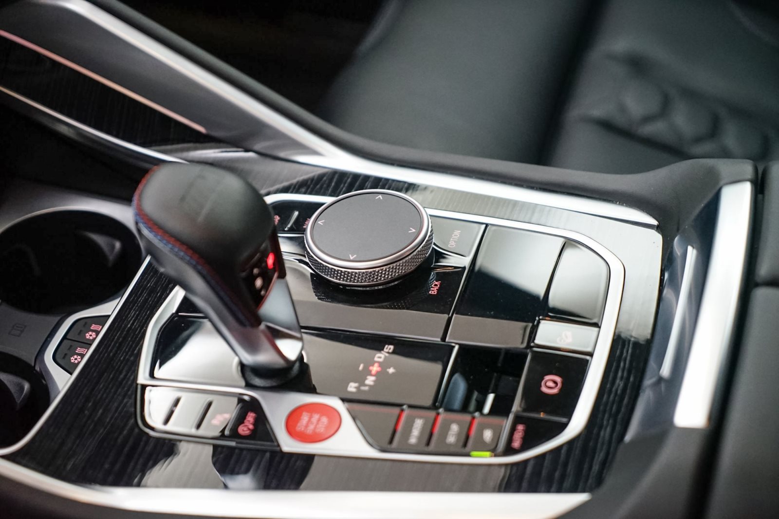 Fahrzeugabbildung BMW X5 M Competition [HUD, ACC, h&k Sound, Sitzbelüftung]