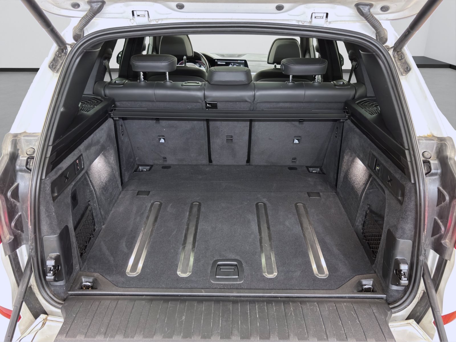 Fahrzeugabbildung BMW X5 xDrive40d [M Sport, Laser, AHK, Standhz.]
