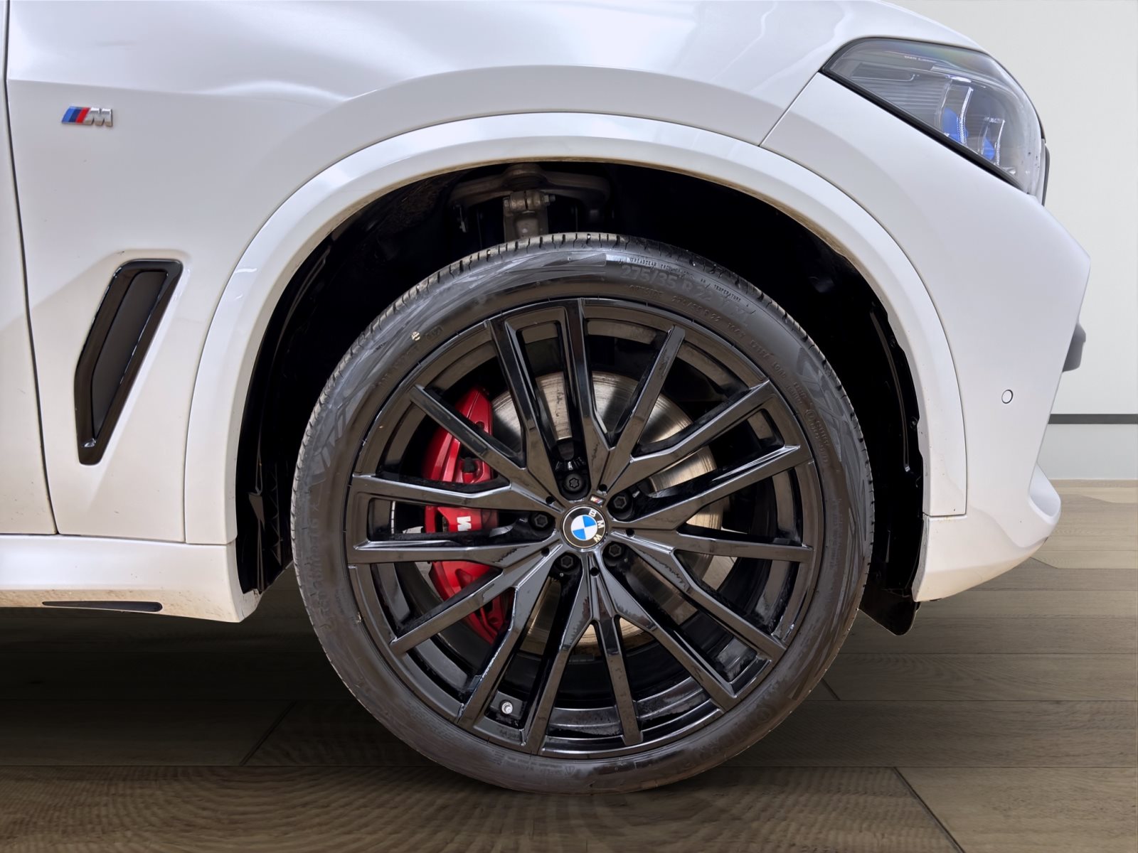 Fahrzeugabbildung BMW X5 xDrive40d [M Sport, Laser, AHK, Standhz.]