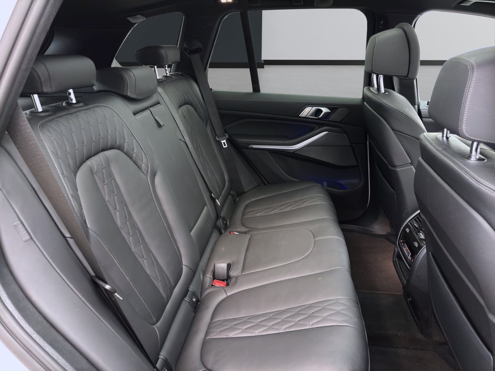 Fahrzeugabbildung BMW X5 xDrive40d [M Sport, Laser, AHK, Standhz.]