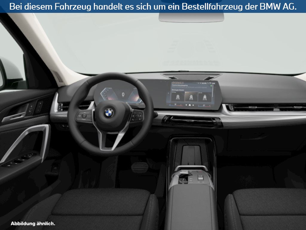 Fahrzeugabbildung BMW X1 sDrive18i SAV