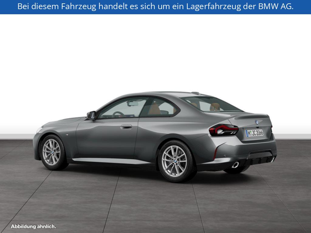 Fahrzeugabbildung BMW 218i Coupé