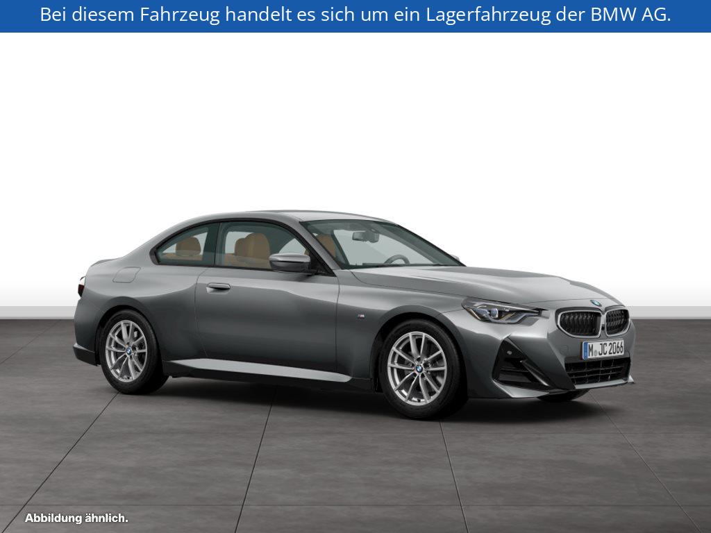 Fahrzeugabbildung BMW 218i Coupé