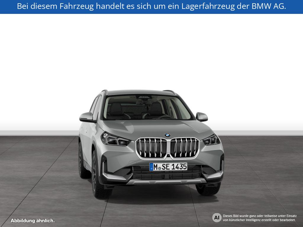 Fahrzeugabbildung BMW X1 sDrive20i