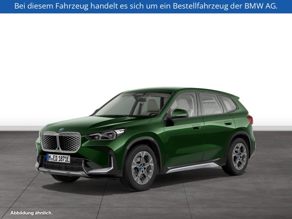 BMW iX1 xDrive30