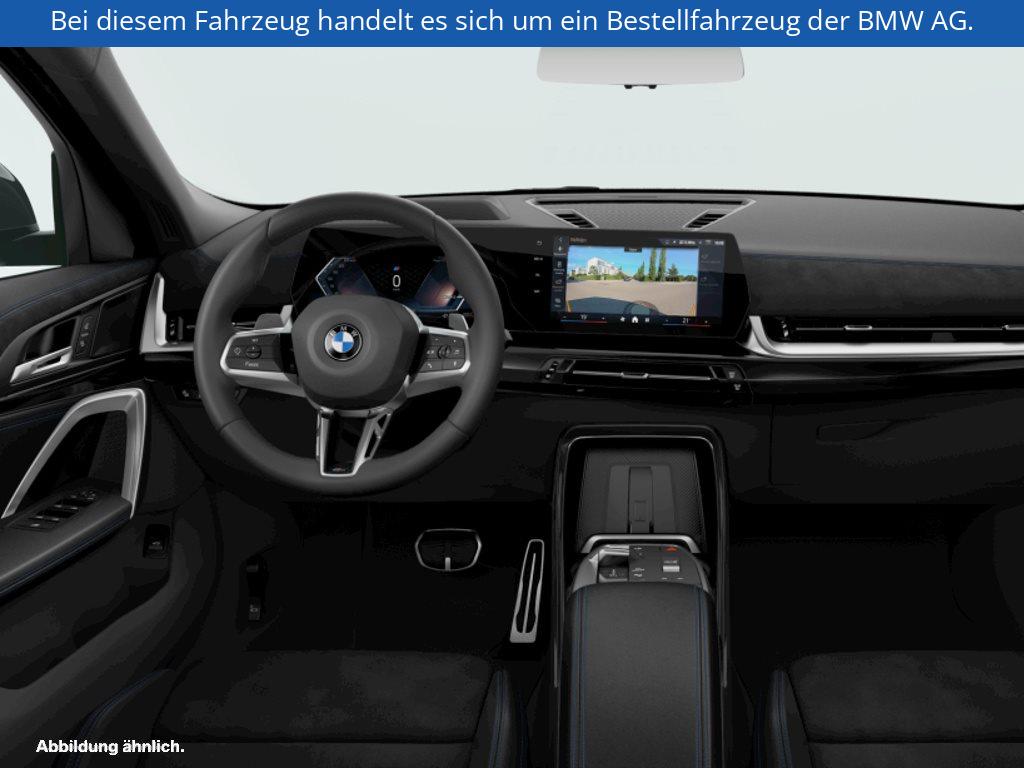 Fahrzeugabbildung BMW X2 sDrive20i