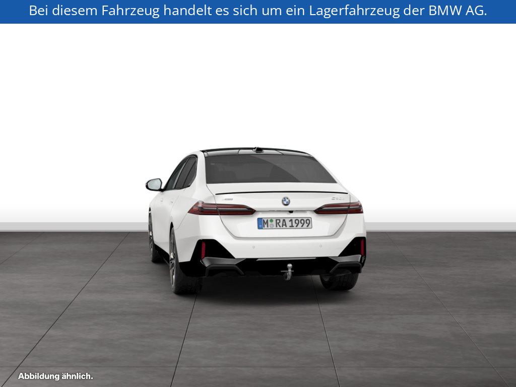 Fahrzeugabbildung BMW 520d xDrive Limousine