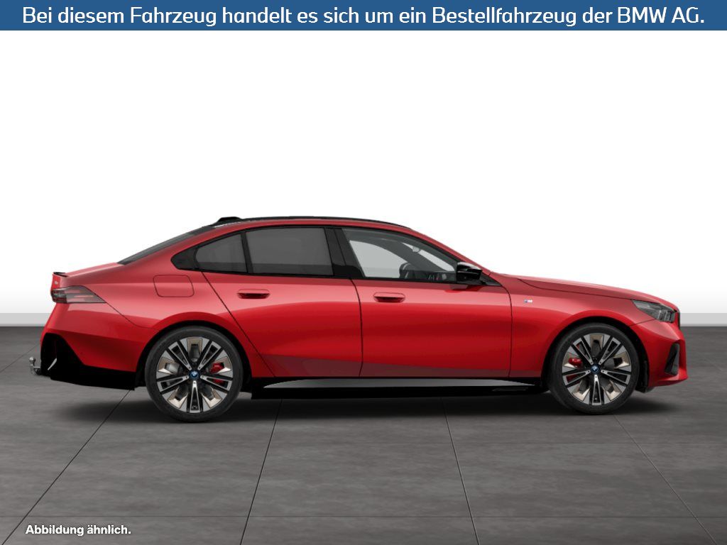 Fahrzeugabbildung BMW i5 M60 xDrive Limousine