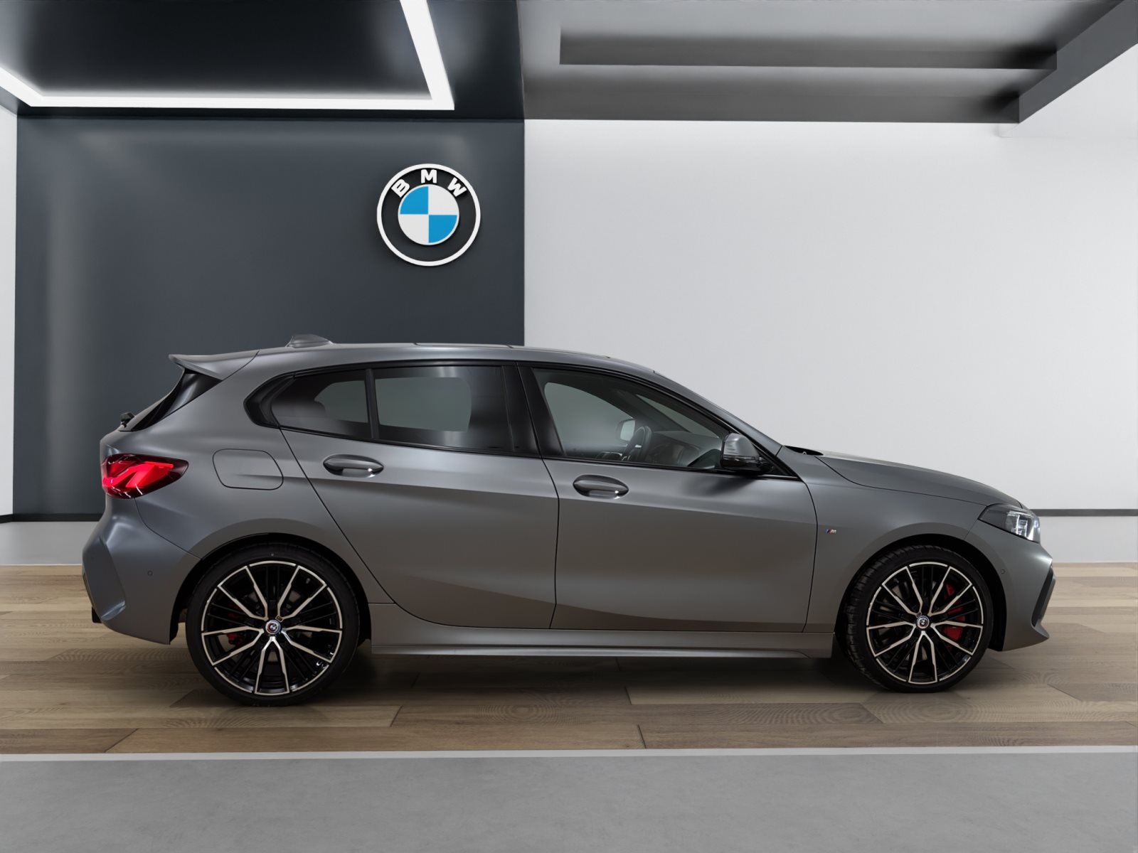 Fahrzeugabbildung BMW 120i [M Sport, LC Prof, ACC, GSD, 19 , h&k Sound]