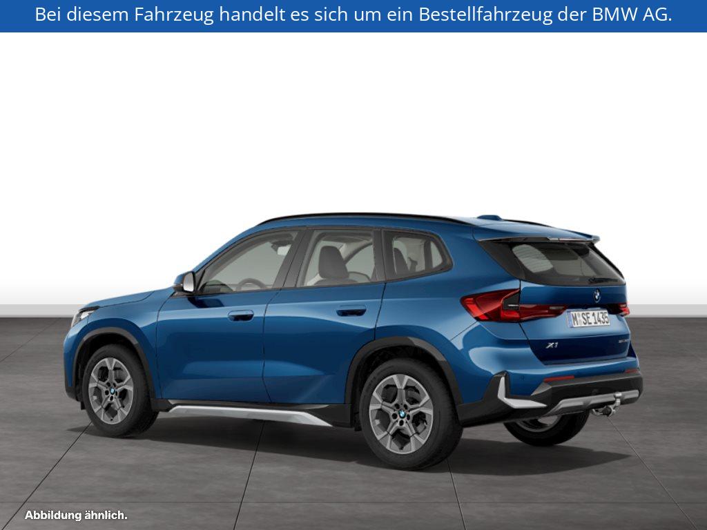 Fahrzeugabbildung BMW X1 sDrive20i