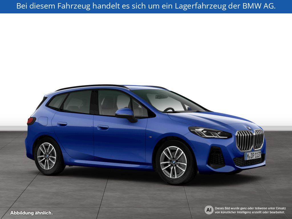 Fahrzeugabbildung BMW 220i Active Tourer