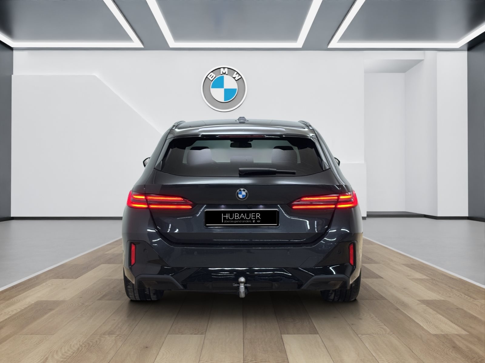 Fahrzeugabbildung BMW 520d Touring [M Sport Pro, HUD, AHK, ACC, 20 LMR]