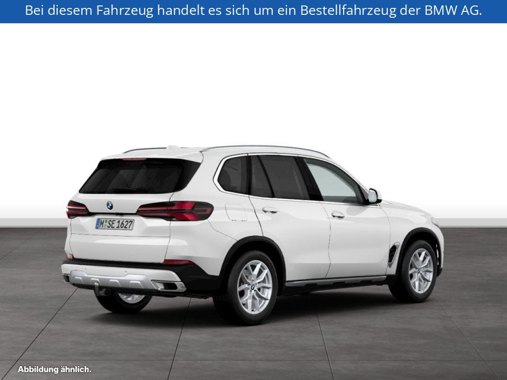 Fahrzeugabbildung BMW X5 xDrive30d