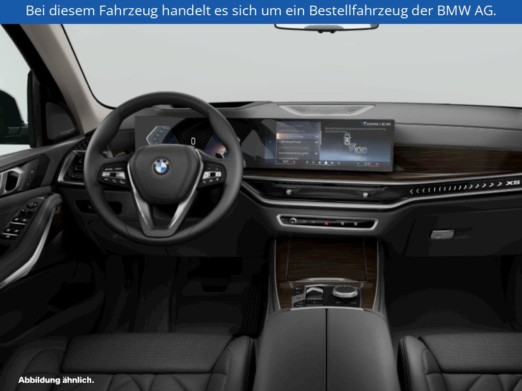 Fahrzeugabbildung BMW X5 xDrive30d