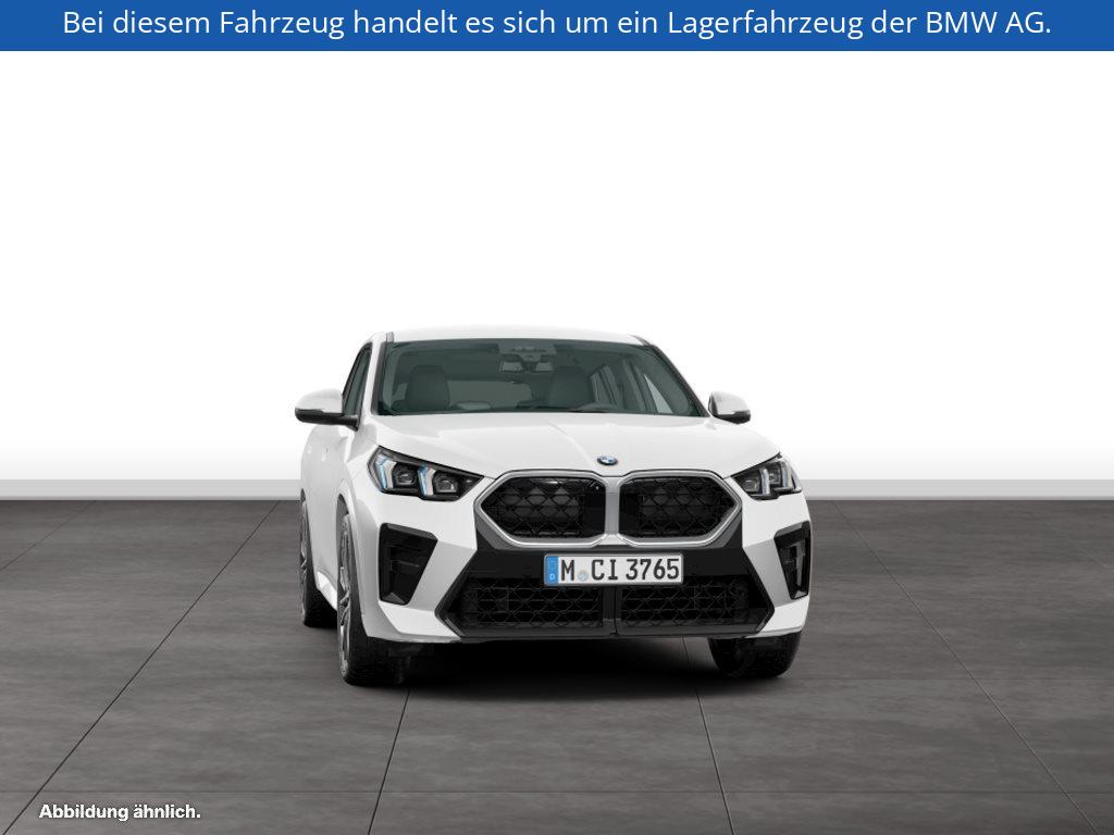 Fahrzeugabbildung BMW X2 sDrive20d