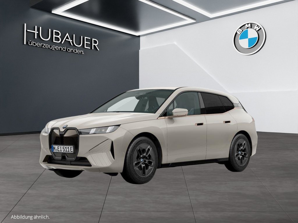 BMW iX xDrive45