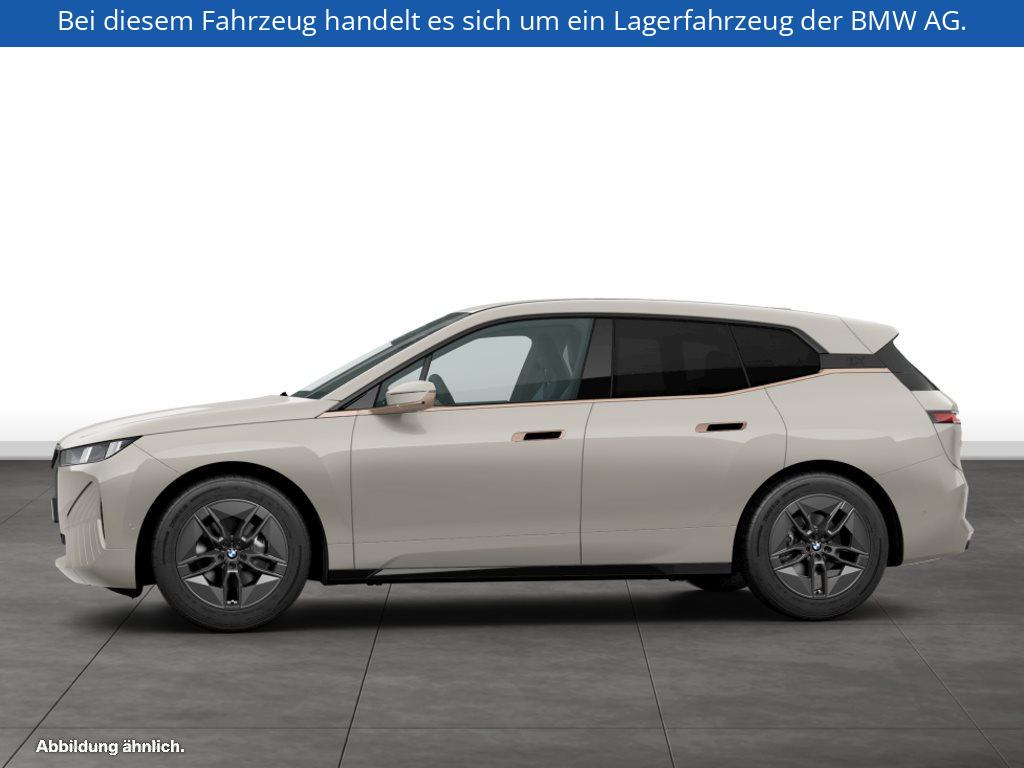 Fahrzeugabbildung BMW iX xDrive45