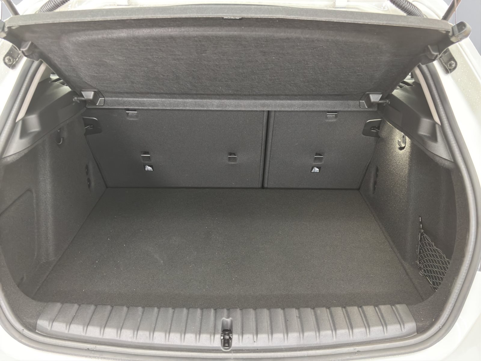 Fahrzeugabbildung BMW 120 5-Türer [M Sport, Navi, RFK, SHZ, 18 LMR]