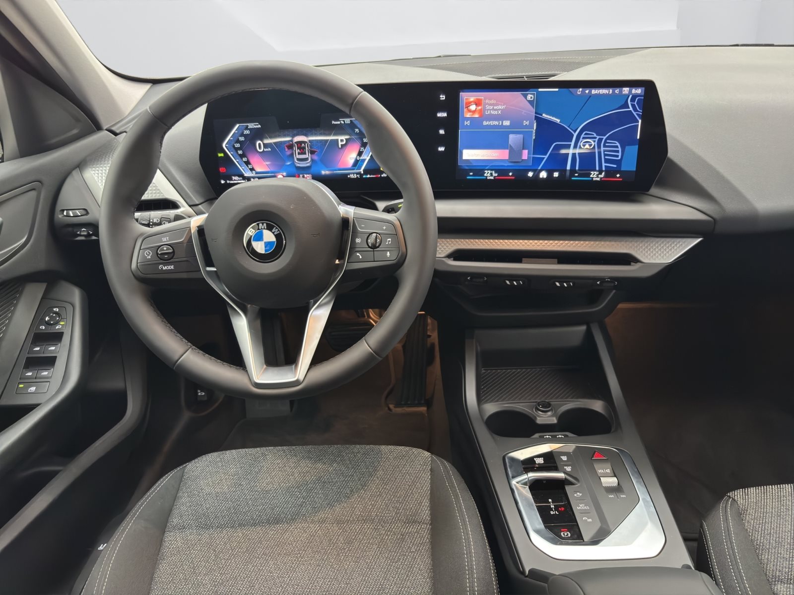 Fahrzeugabbildung BMW 120 5-Türer [M Sport, Navi, RFK, SHZ, 18 LMR]
