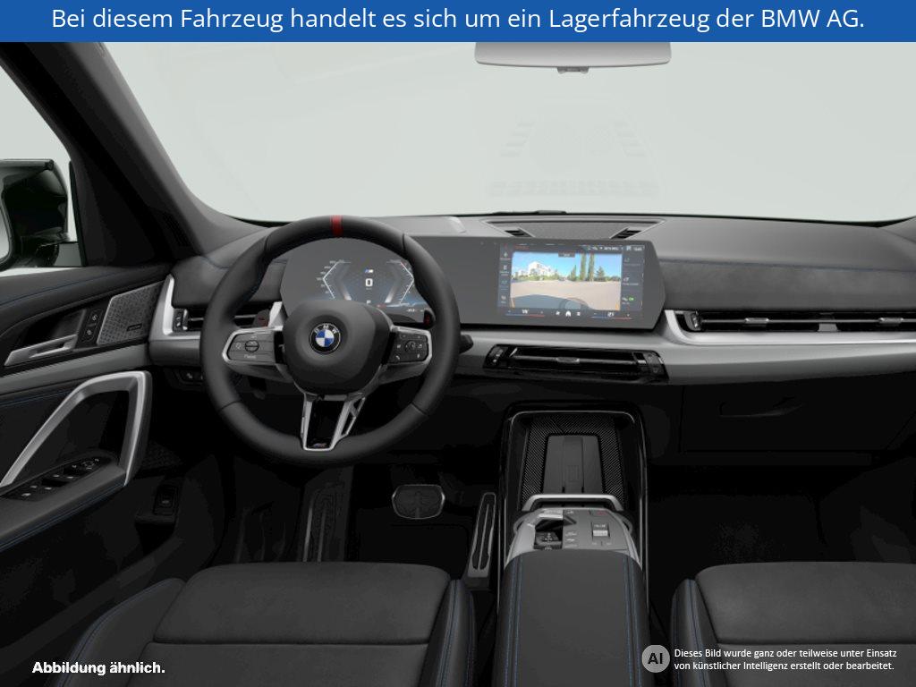 Fahrzeugabbildung BMW X1 M35i xDrive