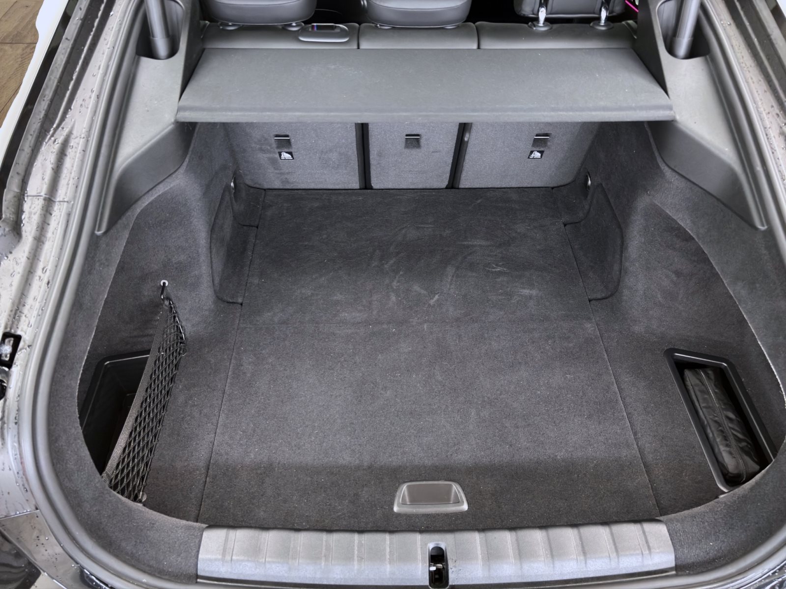 Fahrzeugabbildung BMW i4 eDrive40 Gran Coupé [M Sport Pro, ACC, 360°]