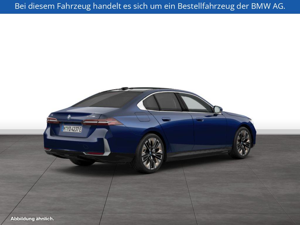 Fahrzeugabbildung BMW i5 eDrive40 Limousine
