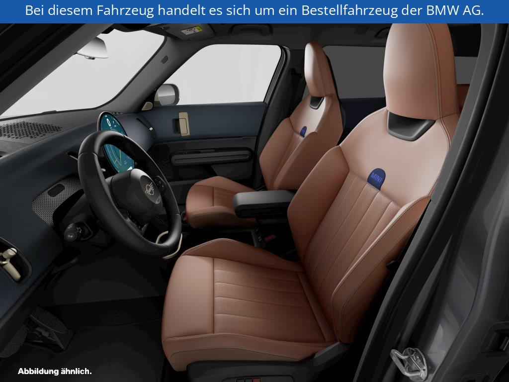 Fahrzeugabbildung MINI Countryman SE ALL4