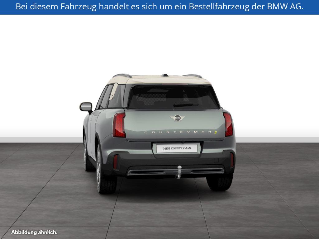Fahrzeugabbildung MINI Countryman SE ALL4
