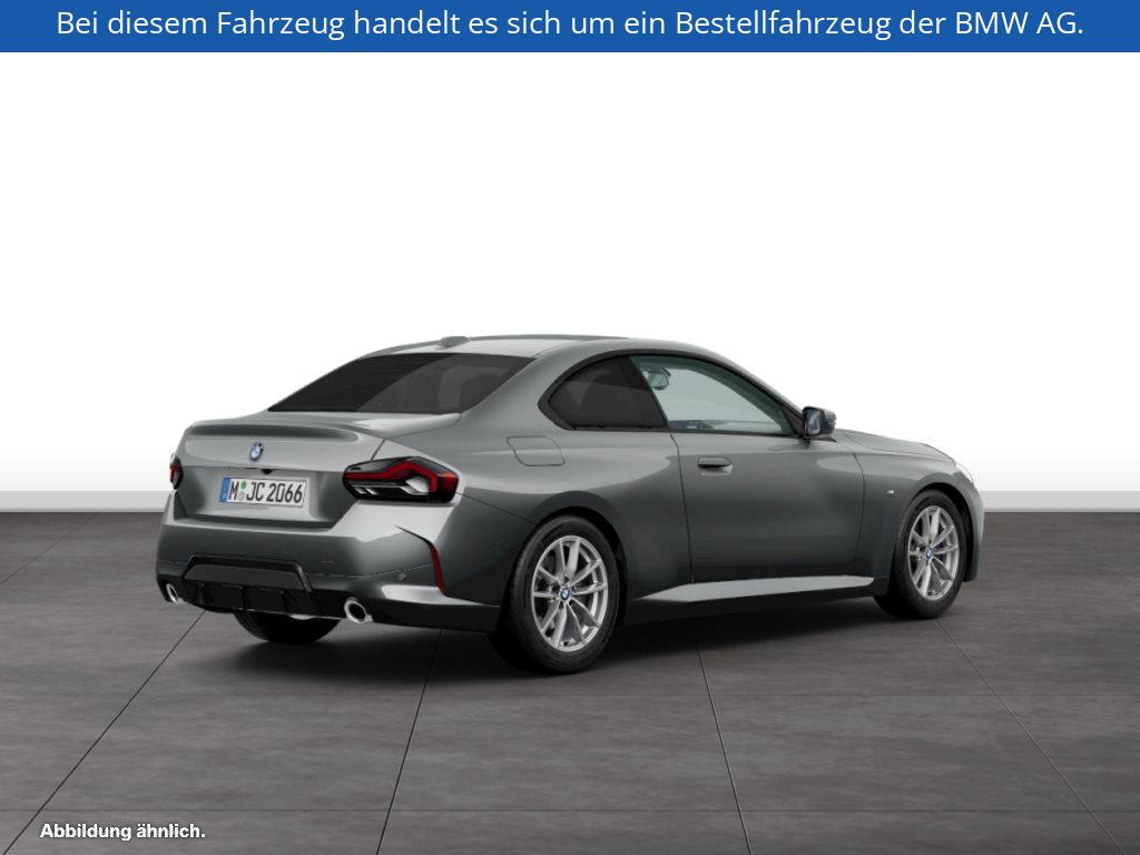 Fahrzeugabbildung BMW 220i Coupé