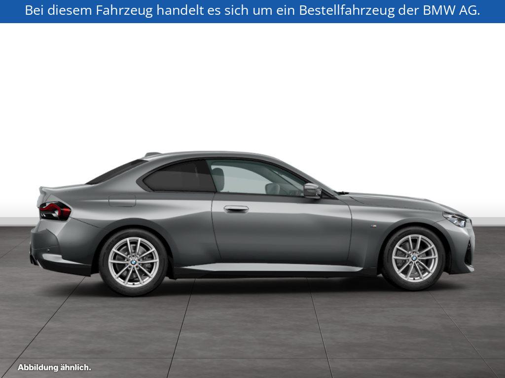 Fahrzeugabbildung BMW 220i Coupé