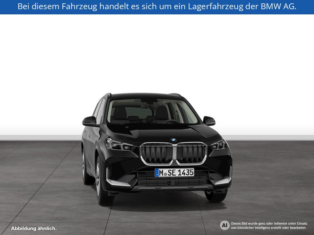 Fahrzeugabbildung BMW X1 sDrive20i